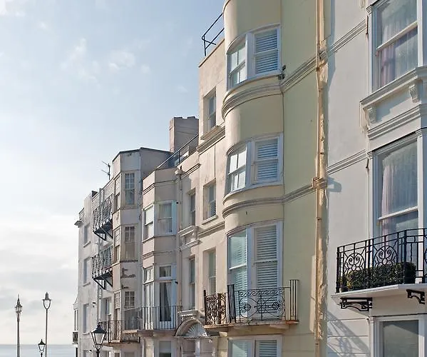 Hamptons Brighton